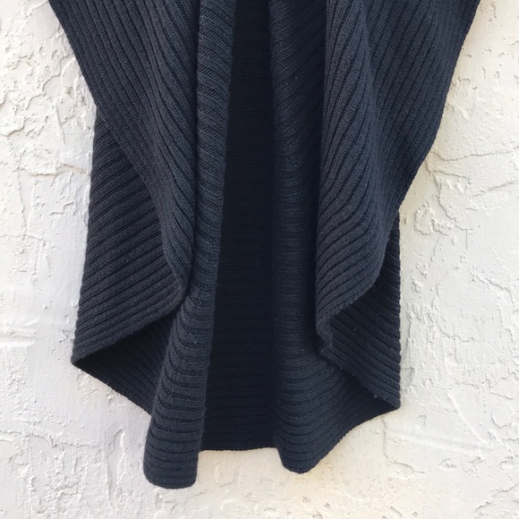 Gorgeous Guess Jeans Open Sweater Vest - Picture 3 of 8